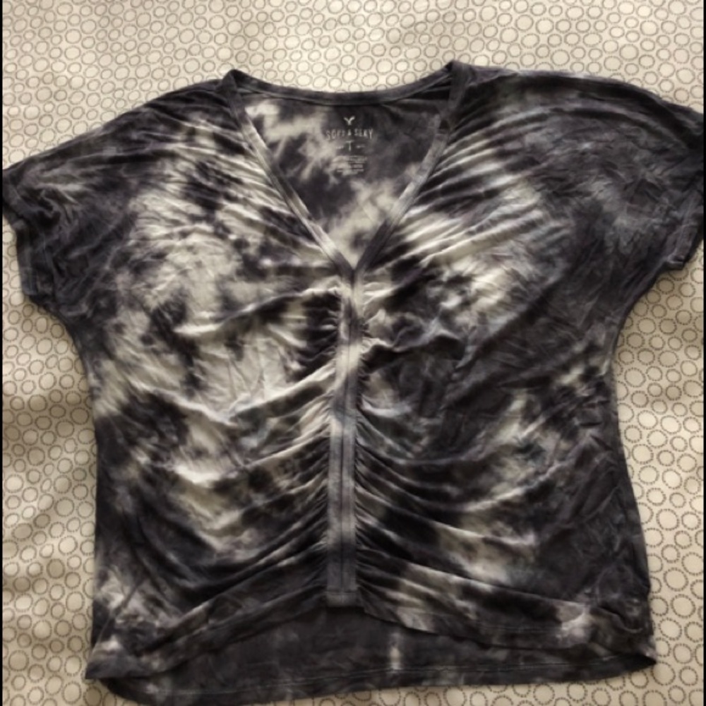 Soft & sexy American eagle tee
